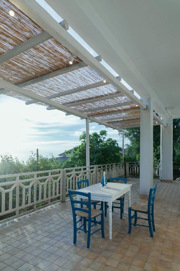 Tenuta Taurianum Panoramichouse E Panoramicb&B Palmi Esterno foto